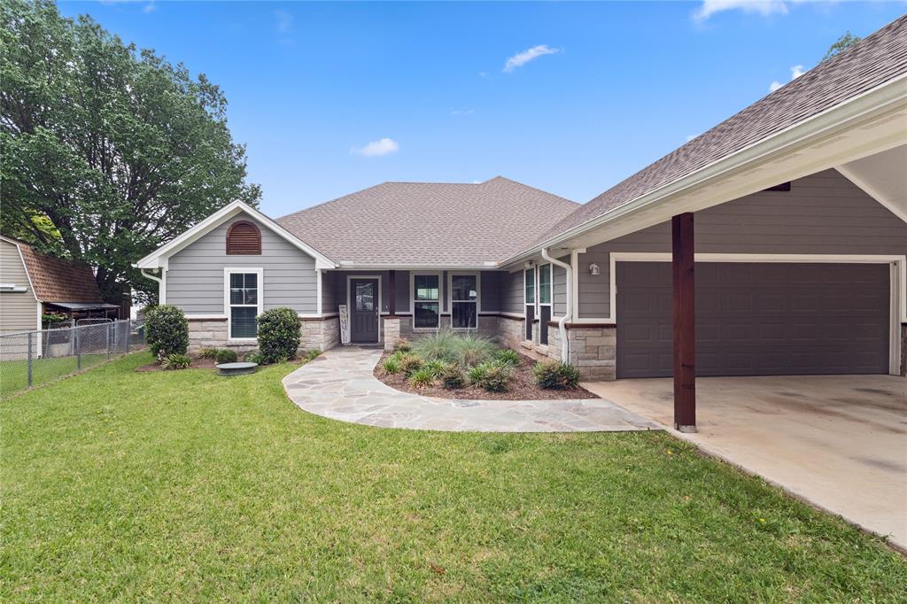 4511 Wildwood Circle