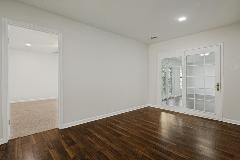 3811 Rolinda Drive