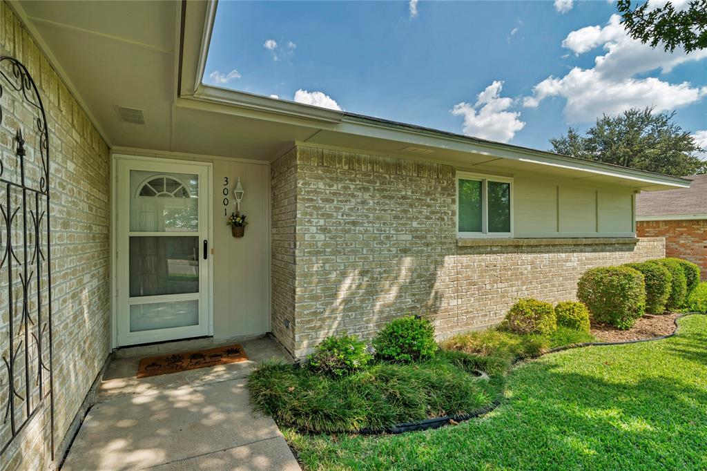 3001 Elsinor Drive