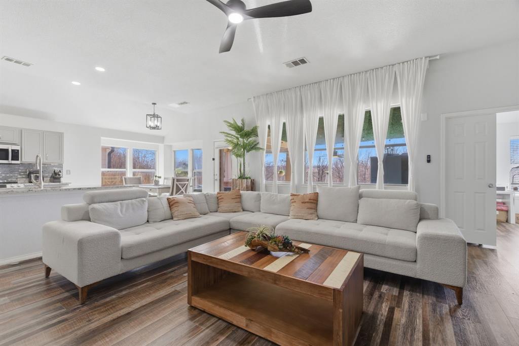 Fossil Park Estates - Residential