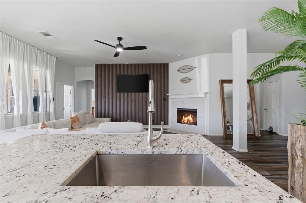 Fossil Park Estates - Residential