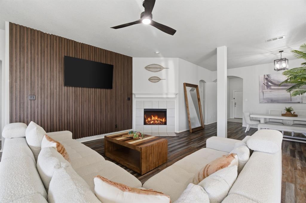 Fossil Park Estates - Residential