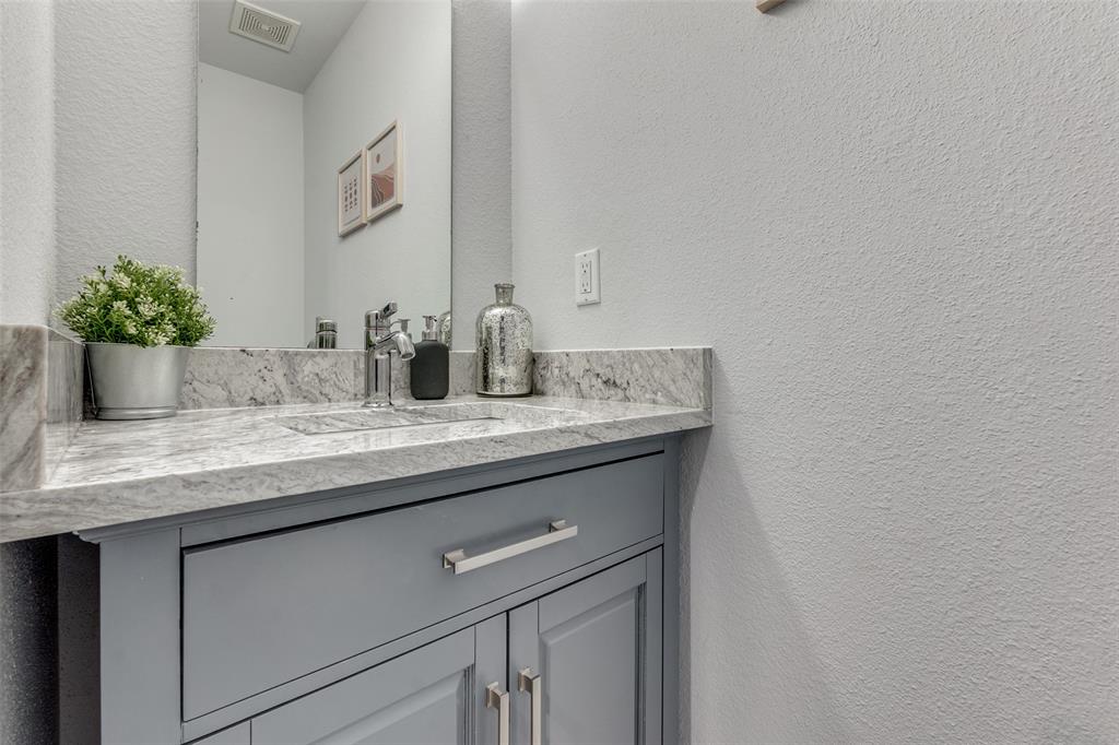 4338 Hartford Condos - Residential