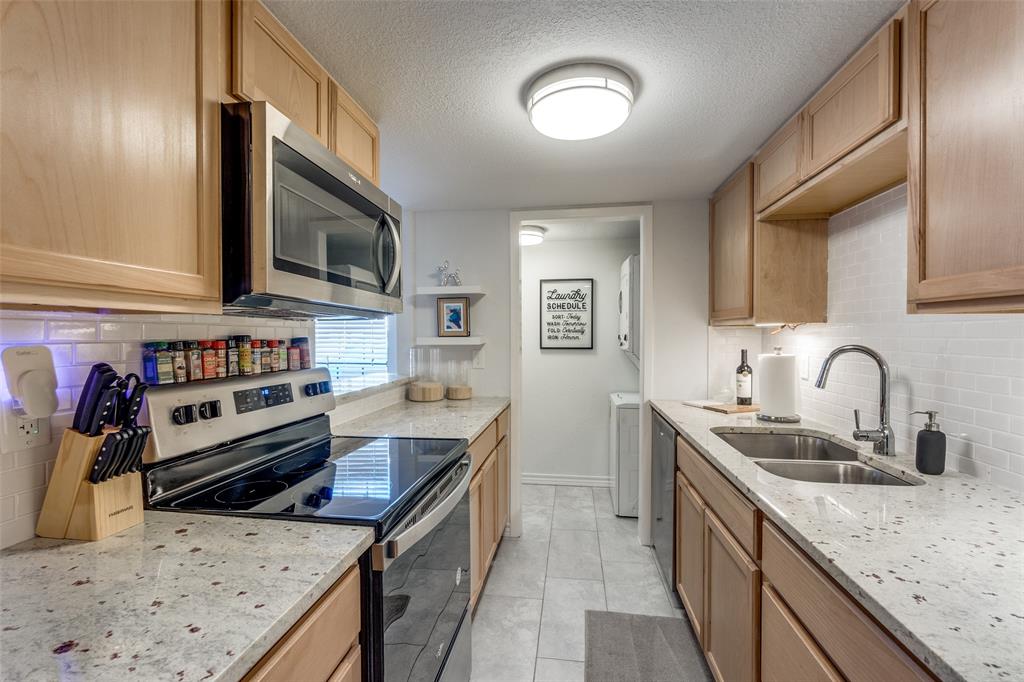 4338 Hartford Condos - Residential