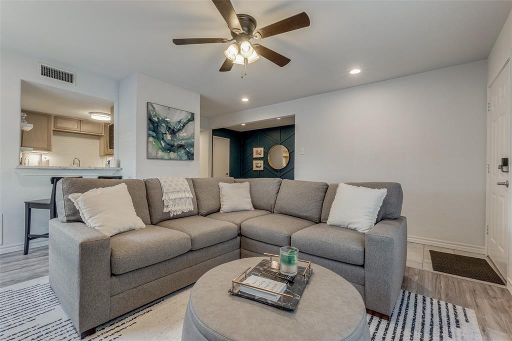 4338 Hartford Condos - Residential