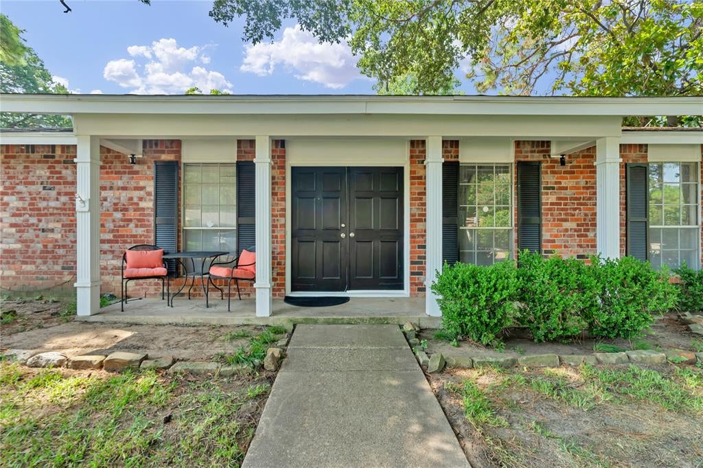3408 Hastings Drive