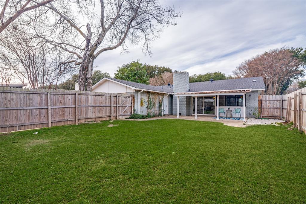 White Rock Village 01 - Residential