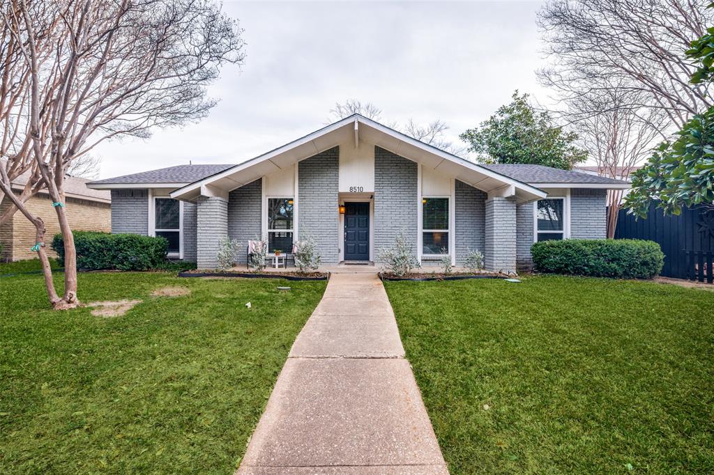 White Rock Village 01 - Residential