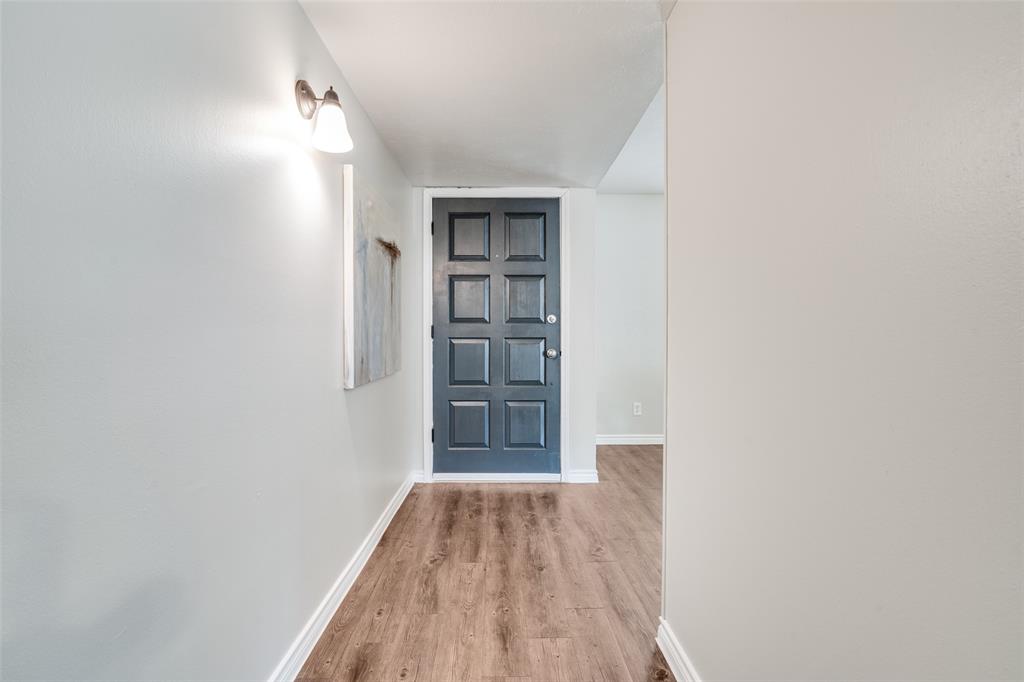 White Rock Village 01 - Residential