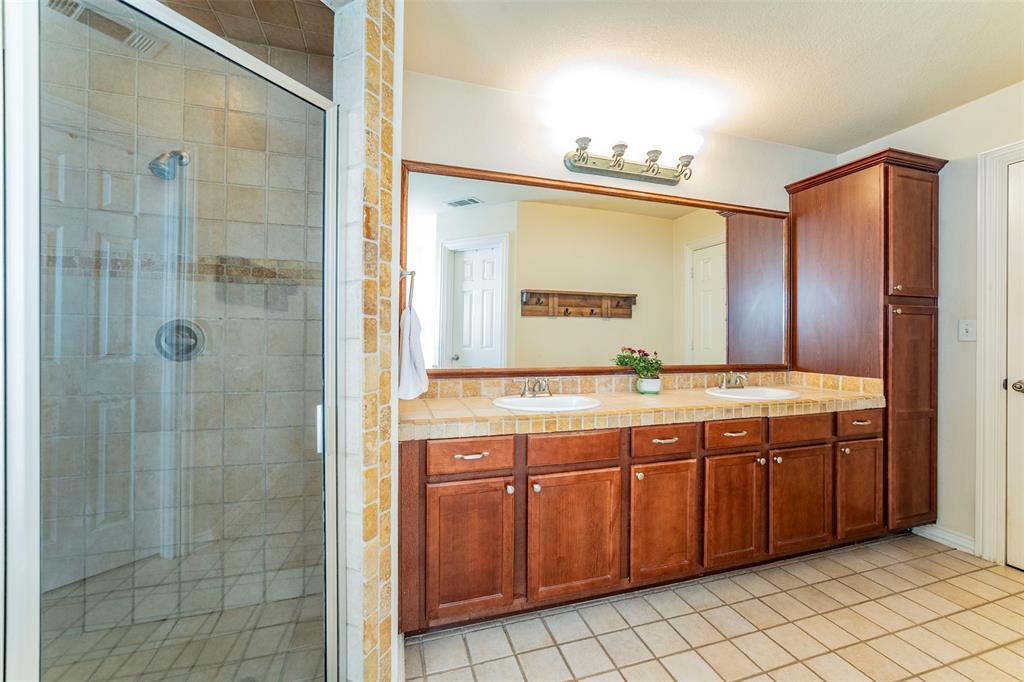 Windy Hill Estate - Residential