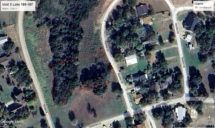 Beautiful approx. .9 acre tract in The Canyons on Lake Whitney.  The Canyons has its own private well, a community center, a boat dock with private cove to Lake Whitney. Deed Restrictions for the community and added restrictions on these lots which include no mobile homes, no modular homes, houses must be site-built built, No portable or temporary structures to be used as a residence. Square foot minimum requirements. Buyers to verify property taxes. Survey required.