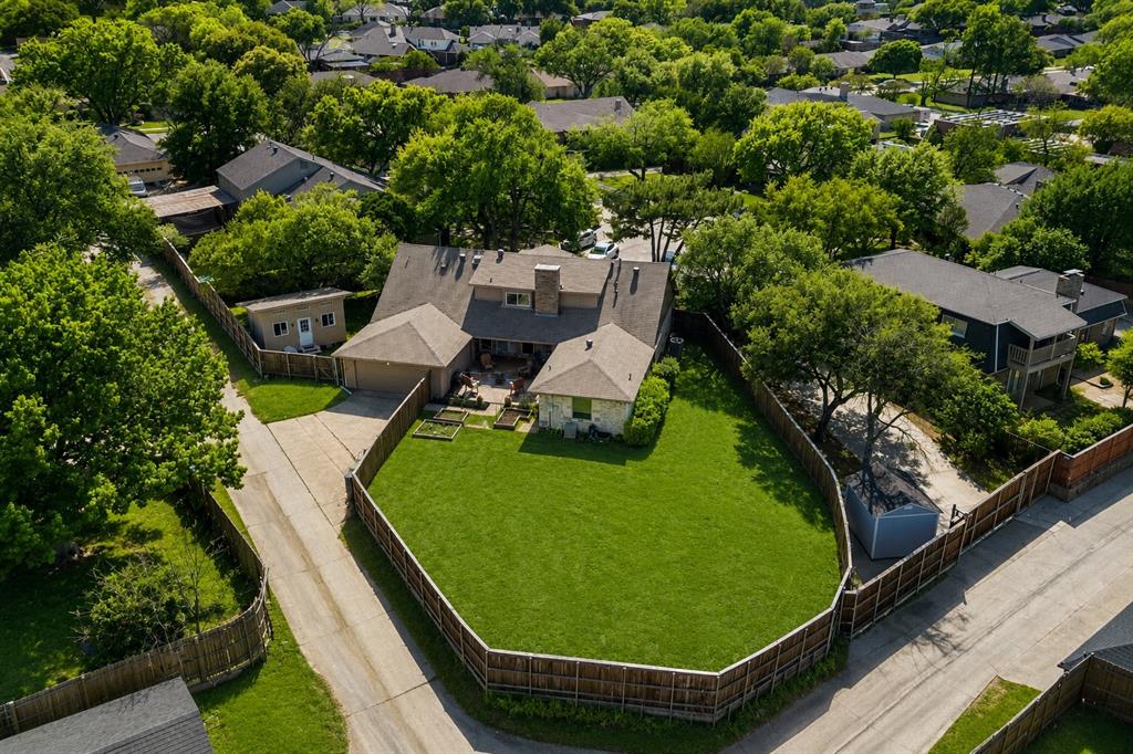 1433 Lincoln Place