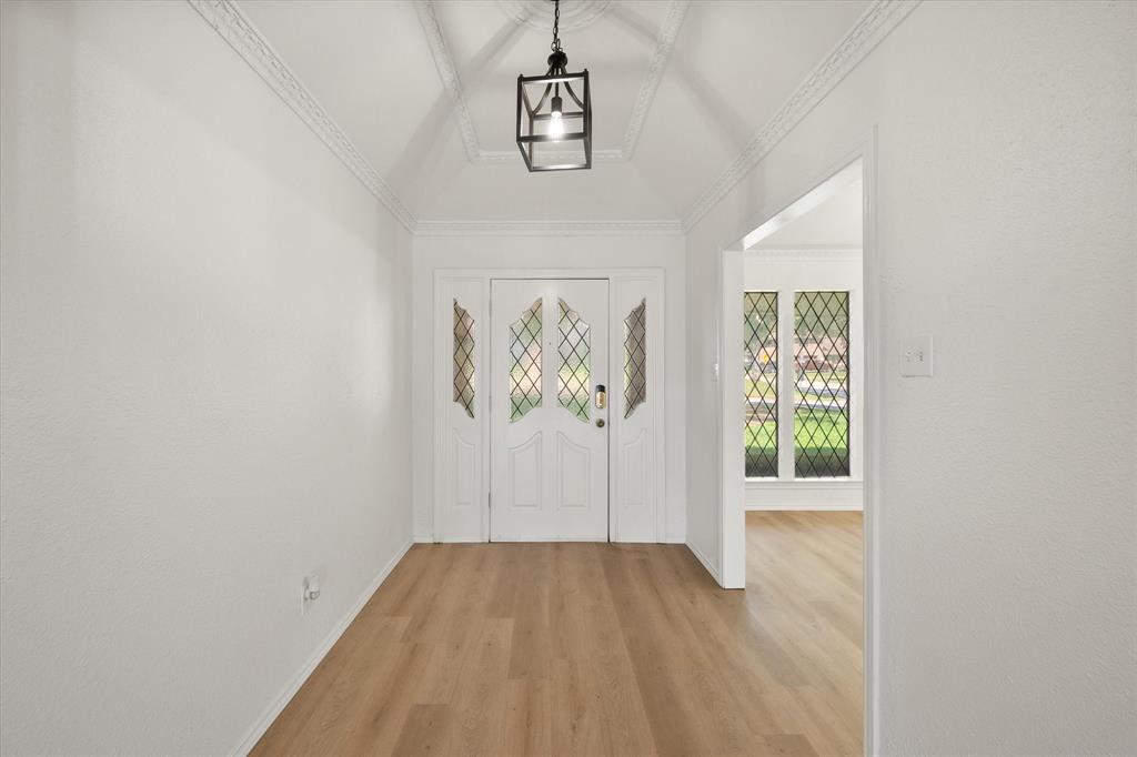 1801 High Vista Court