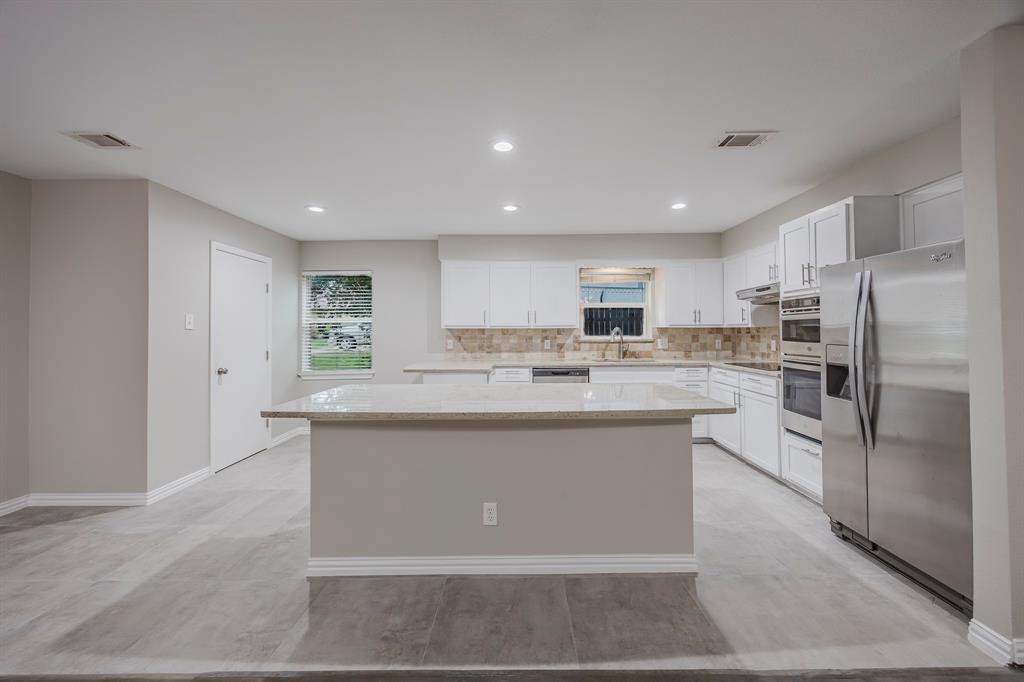 1624 Summer Place Circle