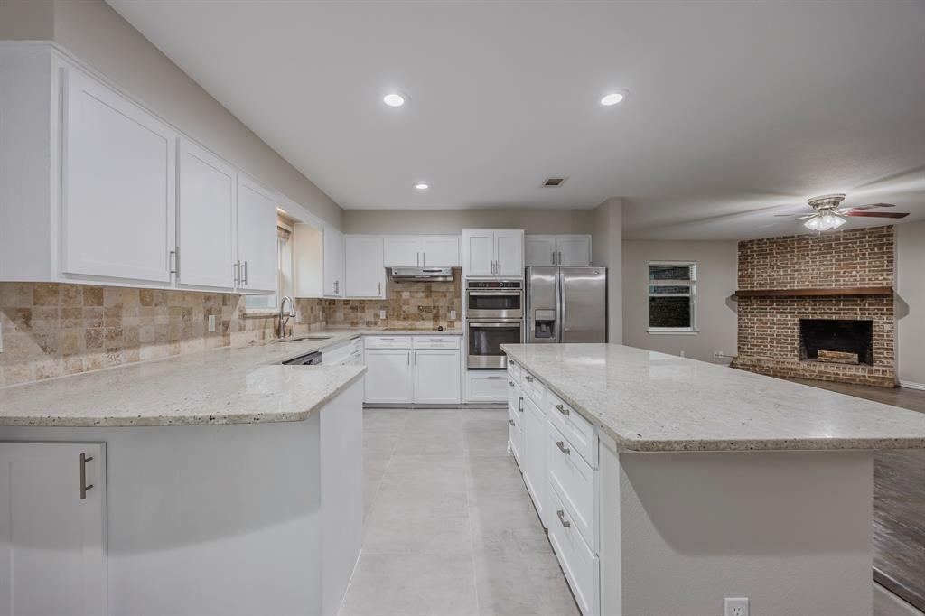 1624 Summer Place Circle