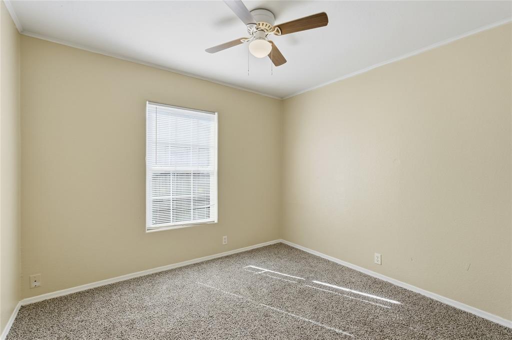 Trinity Heights 03 - Residential Income