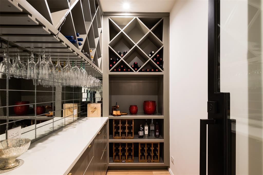 M W Jackson - Residential