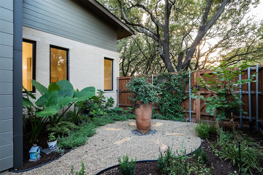 M W Jackson - Residential