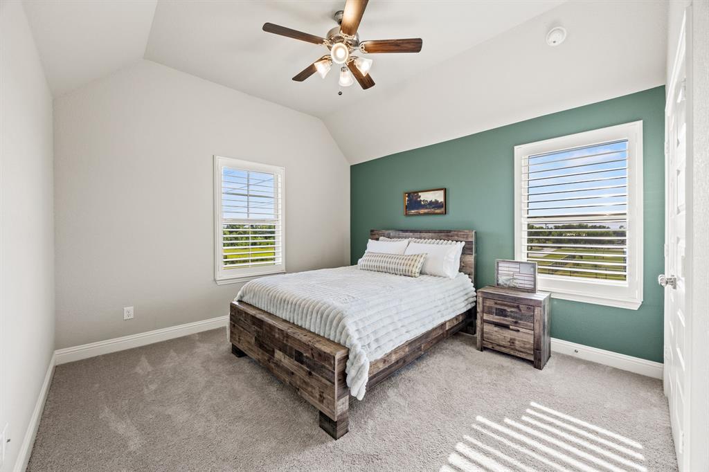 121 Majors - Residential