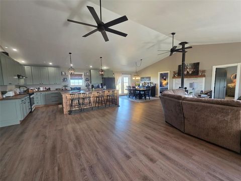 1225 R G Loop Olney TX 76374