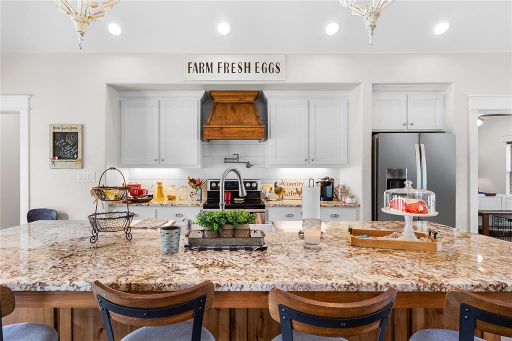 3549 Farm Road 69 N