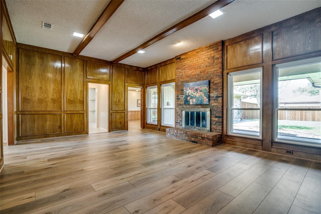 1603 E Spring Valley Road