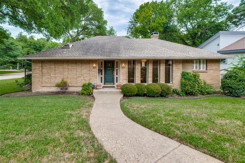 8220 Coolgreene Drive Dallas TX 75228
