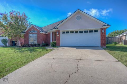 5758 Gold Crest Drive Bossier City LA 71112
