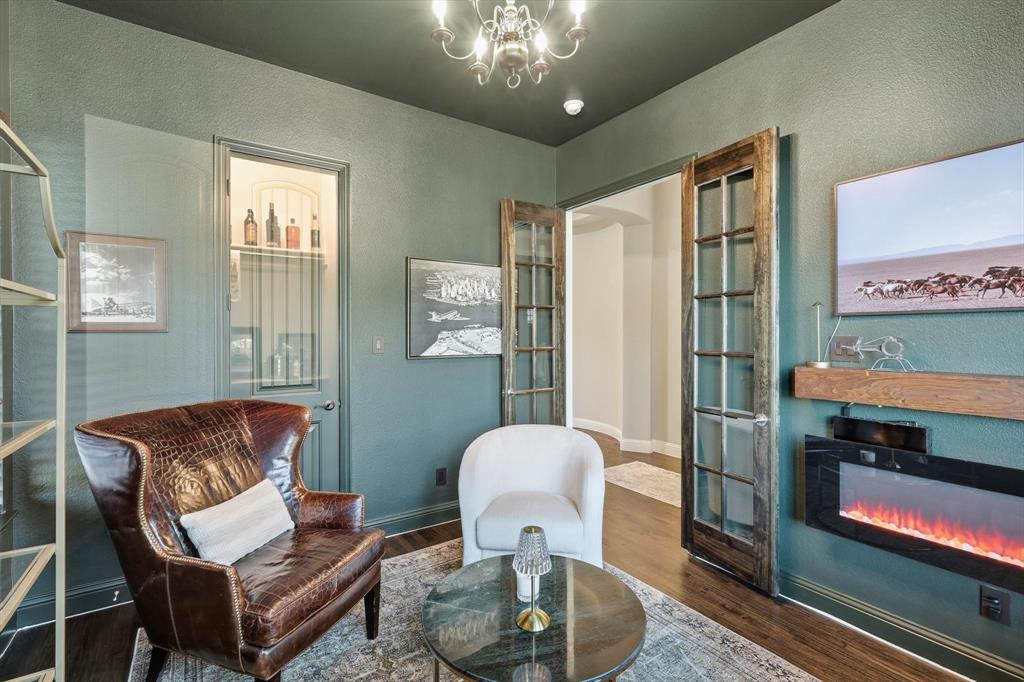 1908 Somerville Circle