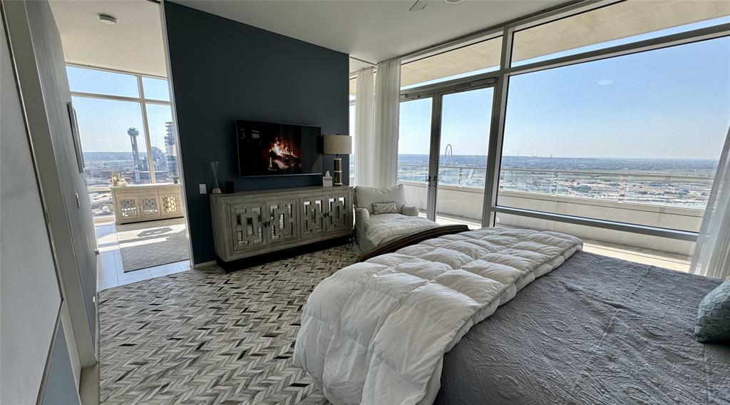 Residential Condo - Residential