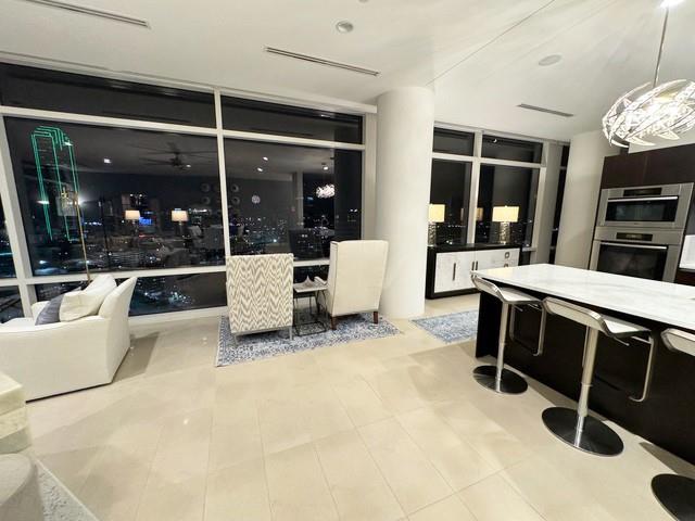 Residential Condo - Residential