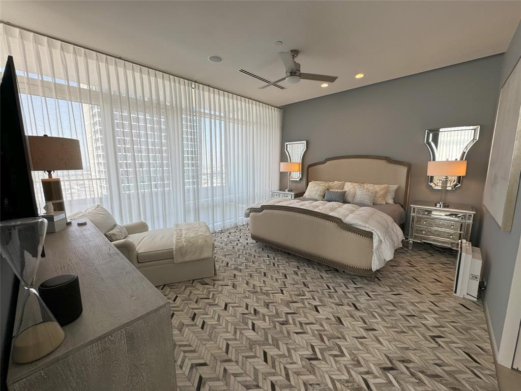 Residential Condo - Residential