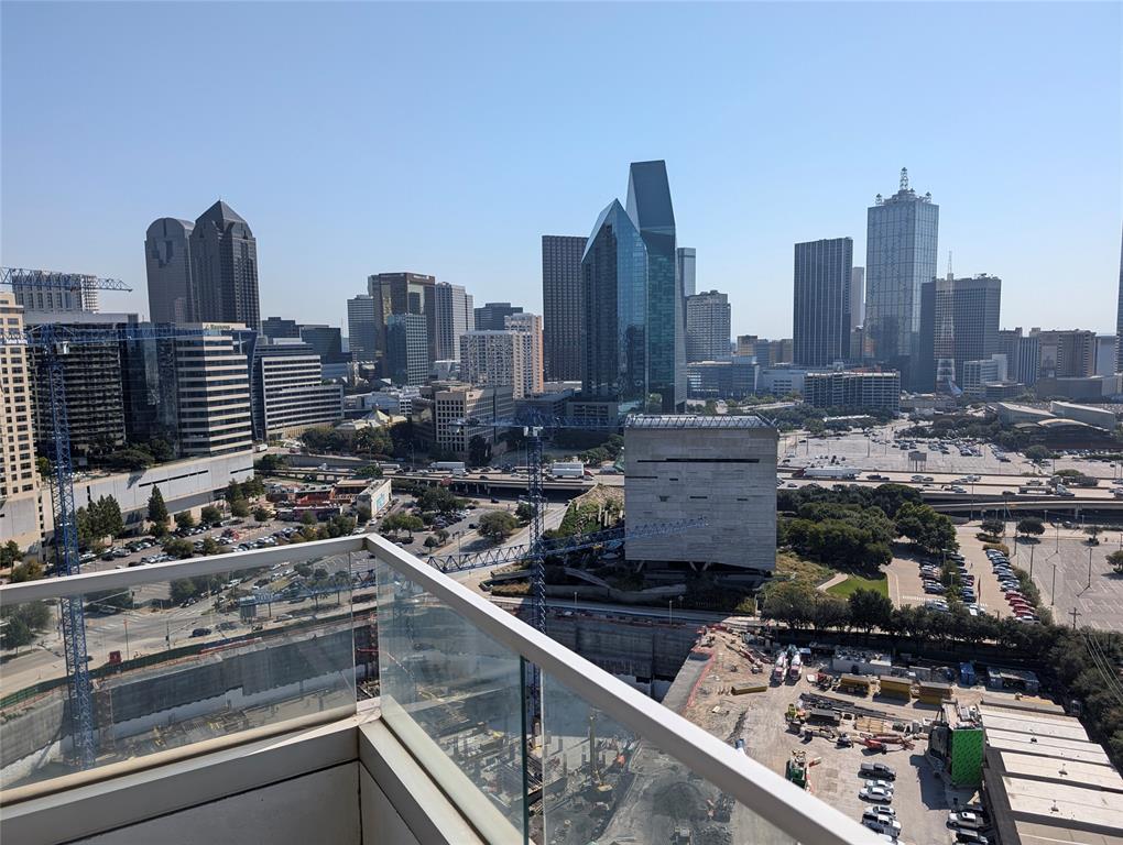 Residential Condo - Residential