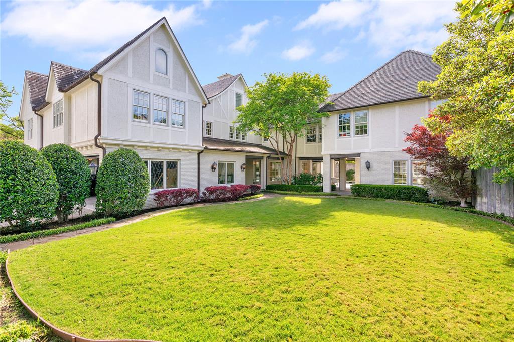 4416 Beverly Drive