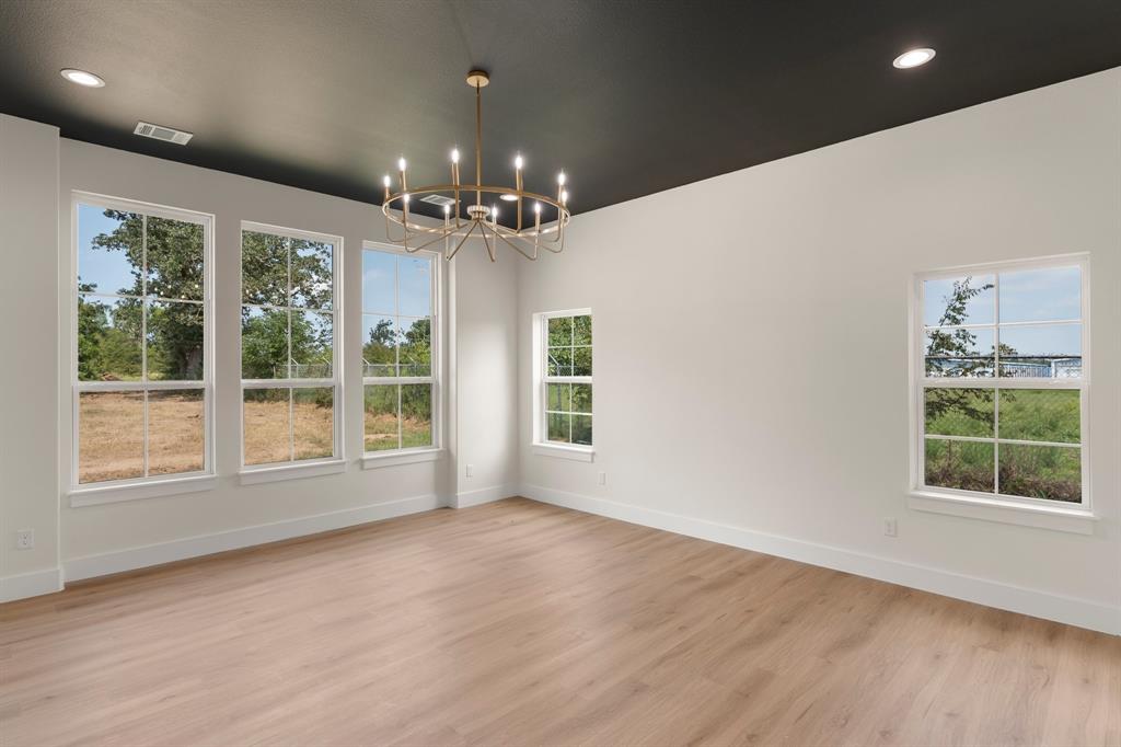 LAKEVIEW ESTATES - Residential