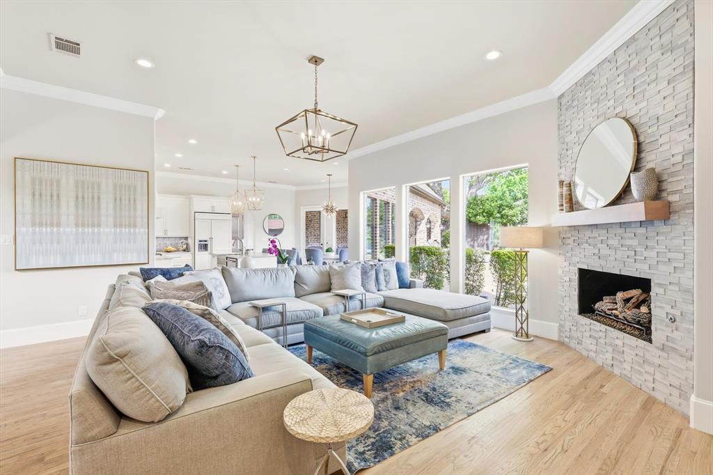 476 Hidden Valley Lane