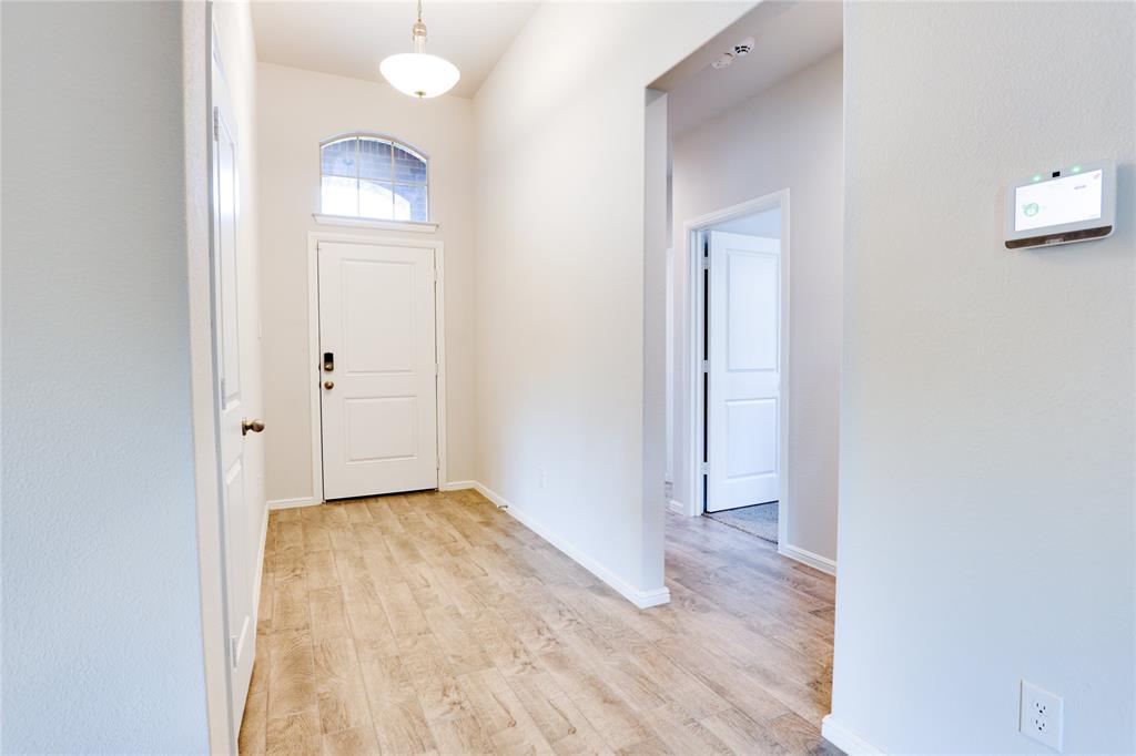 949 Braymer Lane