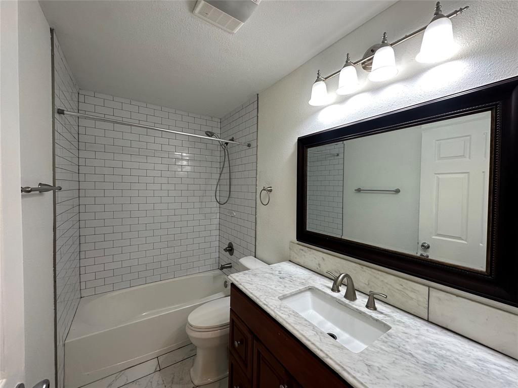 Meadow Oaks Add - Residential Lease