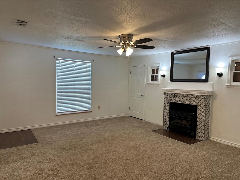 Meadow Oaks Add - Residential Lease