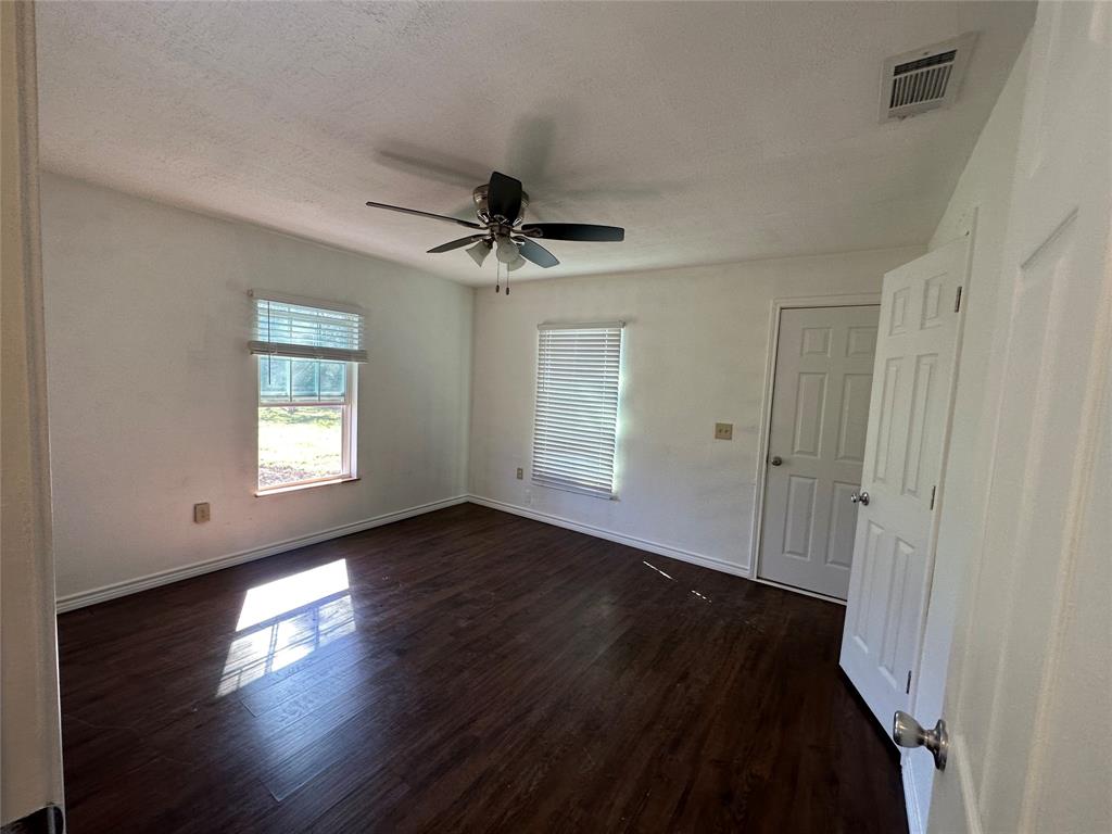 Meadow Oaks Add - Residential Lease