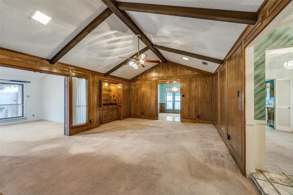2102 J J Pearce Drive