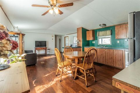 A home in Palo Pinto