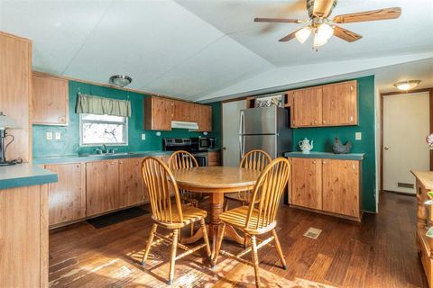 A home in Palo Pinto