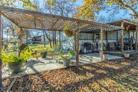 A home in Palo Pinto