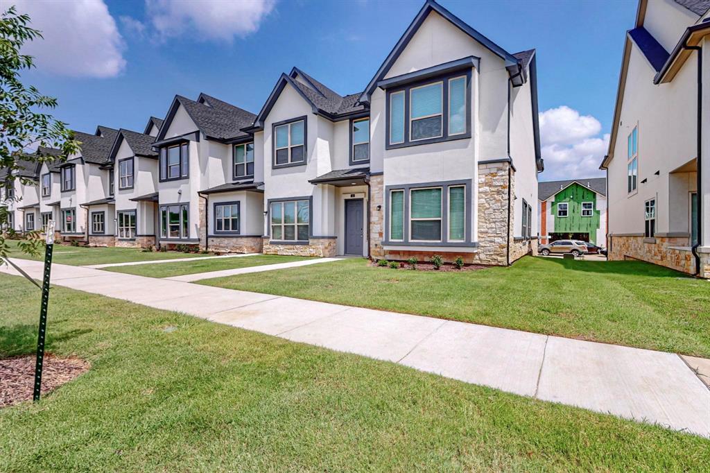 227 Mule Deer Drive