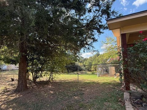 A home in Gilmer