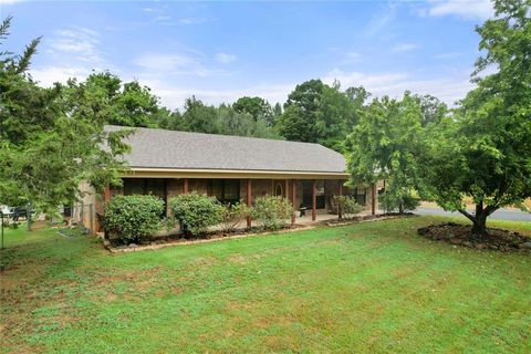 A home in Gilmer