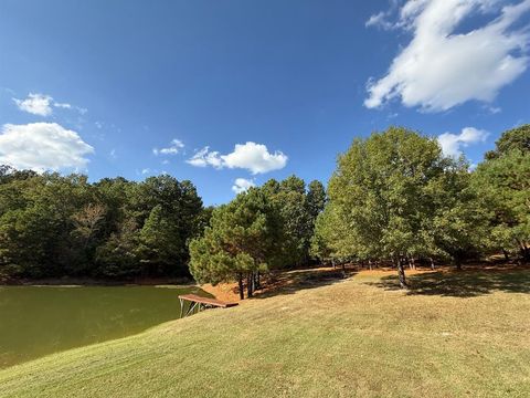 A home in Gilmer