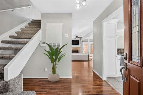 Photo of 2606 Encina #2, Irving, TX 75038 (MLS # 21367243)