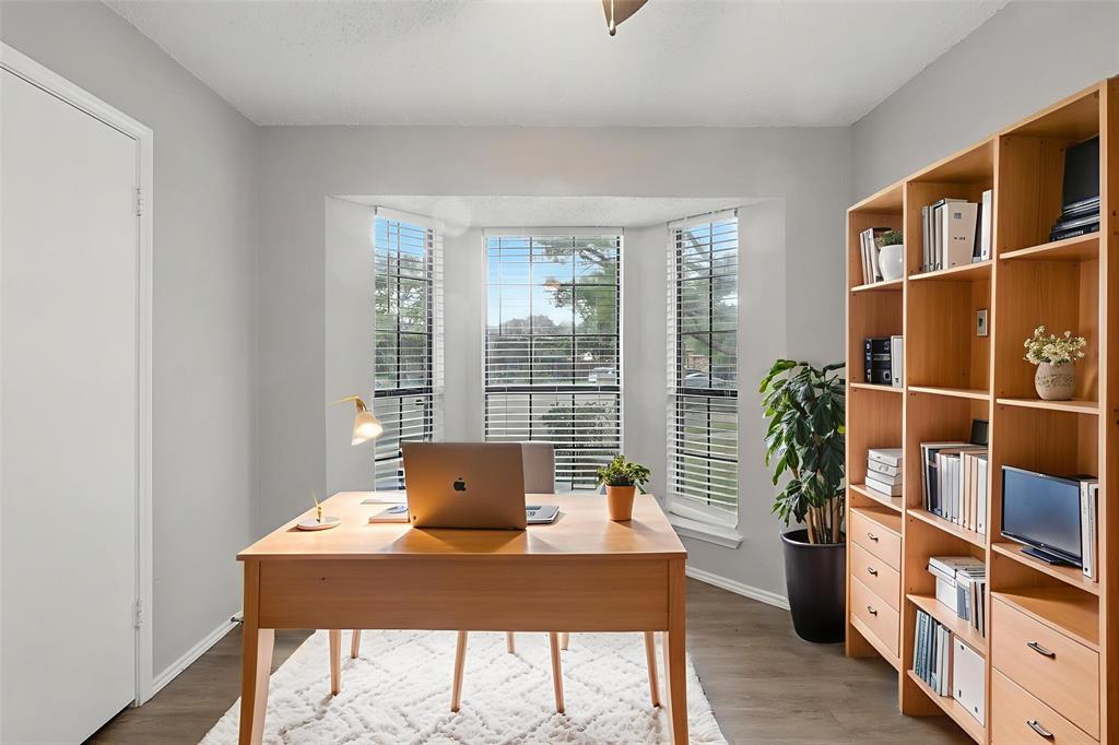 Lakecrest 02 - Residential